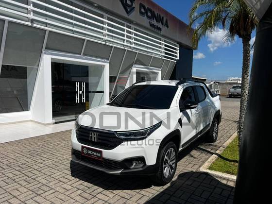 FIAT STRADA 1.3 FIREFLY FLEX VOLCANO CD CVT FIAT STRADA 1.3 FIREFLY FLEX VOLCANO CD CVT